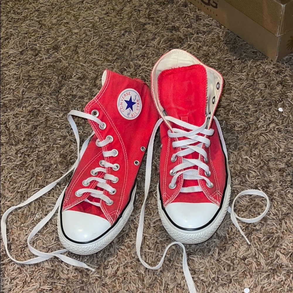 Red High top converse